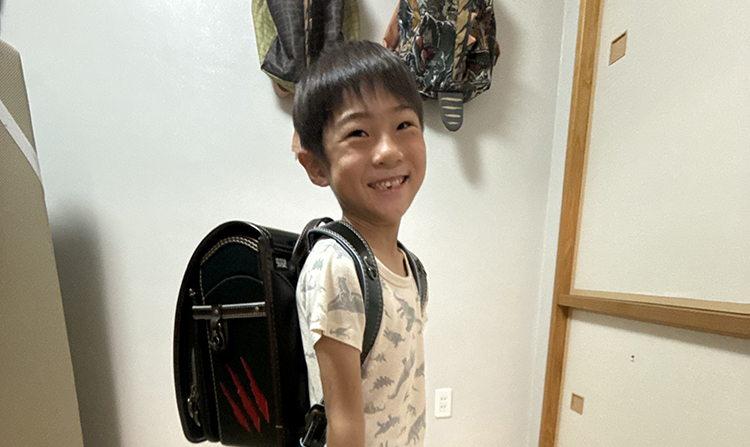 ダイナソーベース恐竜ランドセル購入者様写真