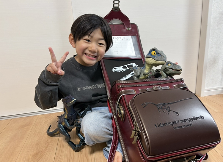 ダイナソーベース恐竜ランドセル購入者様写真