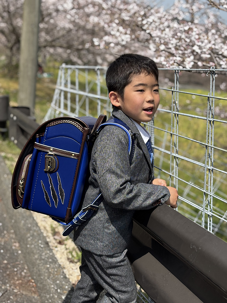 ダイナソーベース恐竜ランドセル購入者様写真