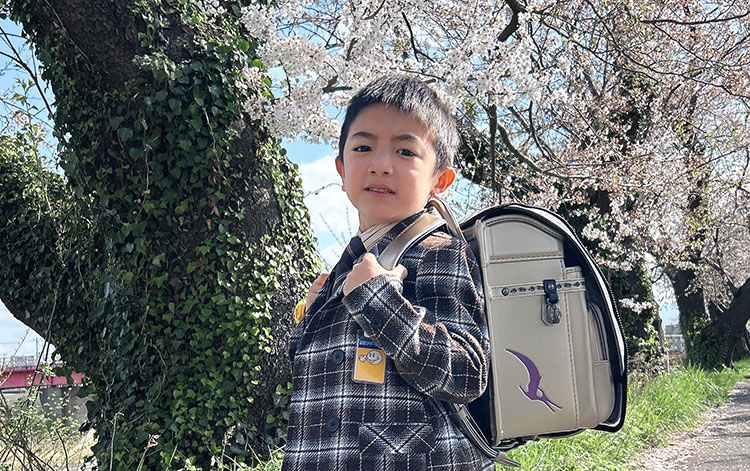 ダイナソーベース恐竜ランドセル購入者様写真