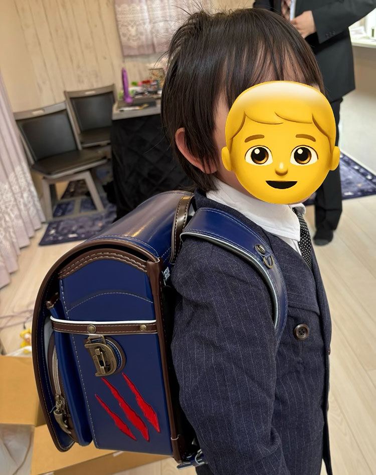 ダイナソーベース恐竜ランドセル購入者様写真