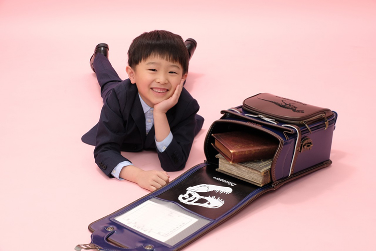 ダイナソーベース恐竜ランドセル購入者様写真