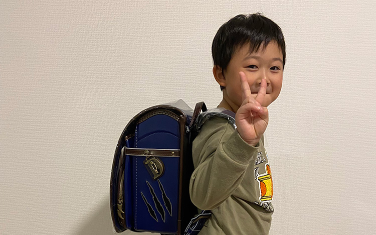 ダイナソーベース恐竜ランドセル購入者様写真