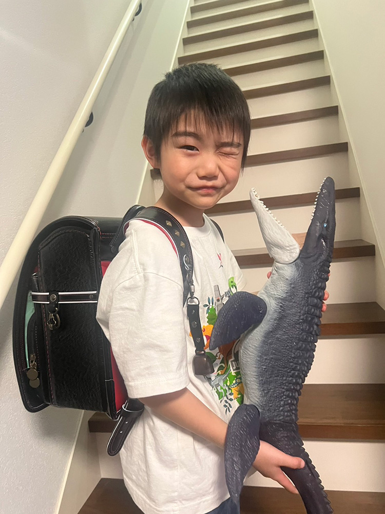 ダイナソーベース恐竜ランドセル購入者様写真