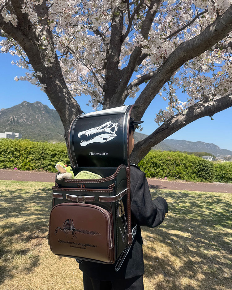 ダイナソーベース恐竜ランドセル購入者様写真